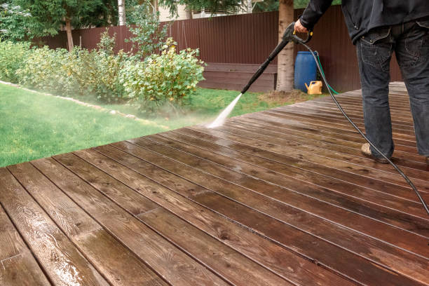 Best Pool Deck Cleaning  in Fairfield Bay, AR